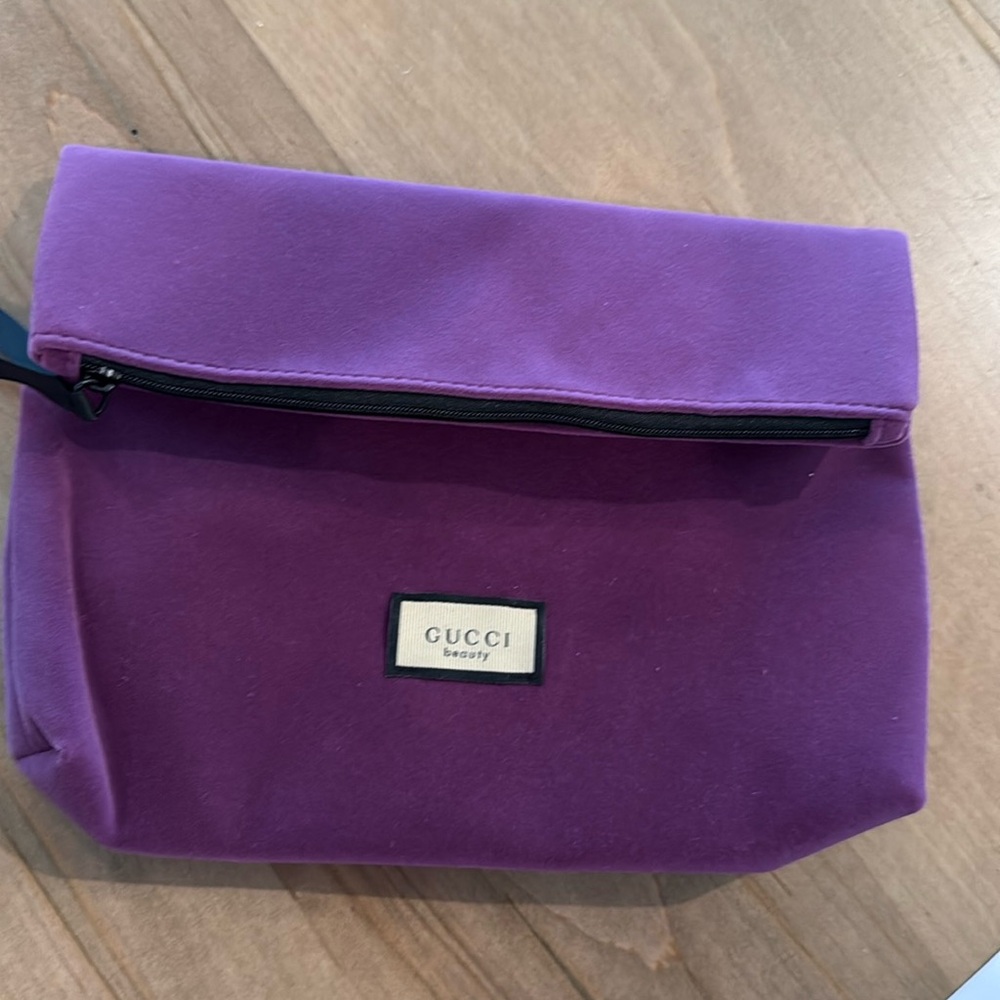 COPY - Gucci Makeup Bag